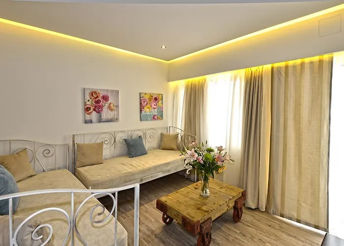 Aparthotel Princess Irini Sea Front