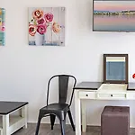 Aparthotel Princess Irini Sea Front