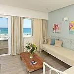 Aparthotel Princess Irini Sea Front 3*