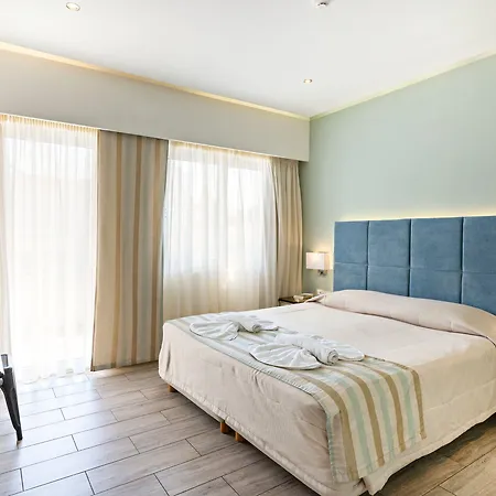 아파트호텔 Princess Irini Sea Front 레팀노