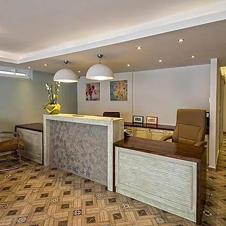 Princess Irini Sea Front Aparthotel